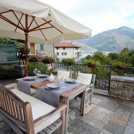 L'antico Borgo Кремия