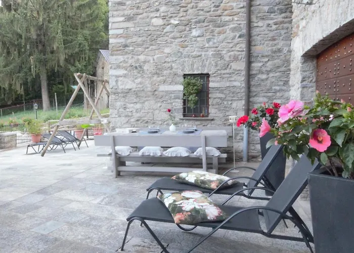 Aparthotel L'antico Borgo Cremia