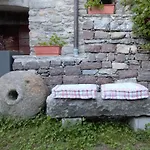 L'antico Borgo 4*