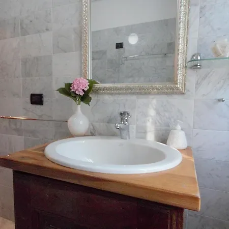 Hotel apartamentowy L'antico Borgo Cremia