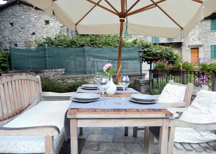 Aparthotel L'antico Borgo Cremia