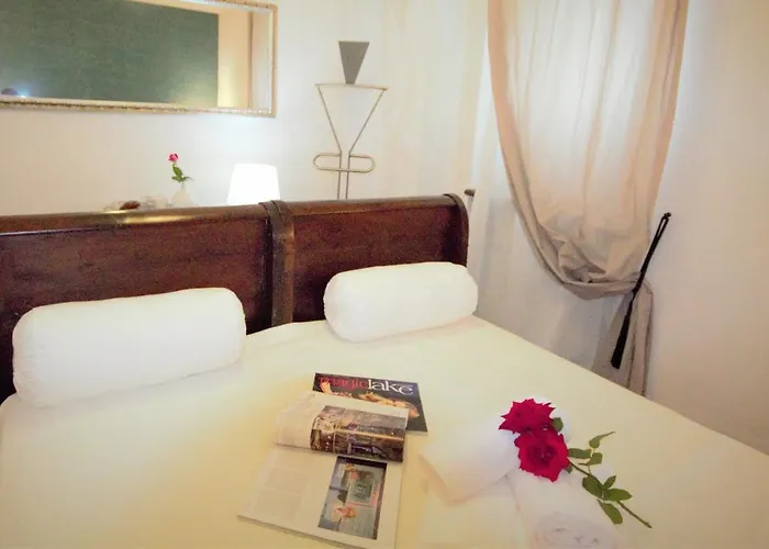 Aparthotel L'antico Borgo Cremia